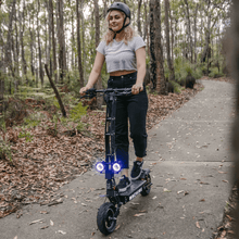 Load image into Gallery viewer, Machine Riding Scooters Machine FOX All Terrain 2400W Dual Motor e-Scooter